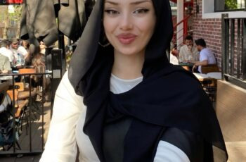 İzmir Bergama Escort Begüm